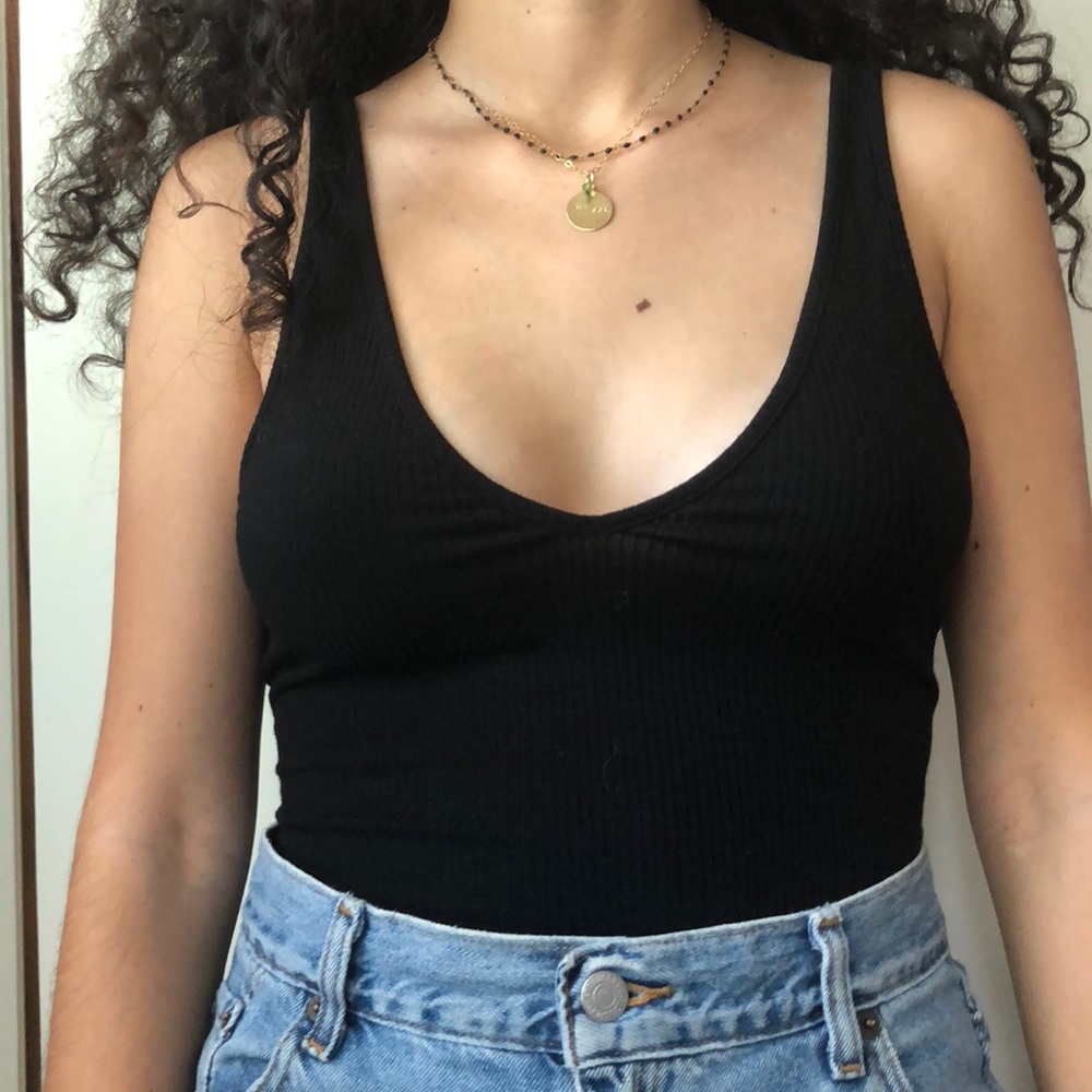 black low tank
